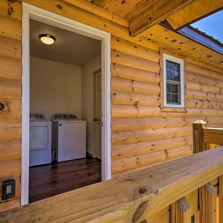 Bears Den Cabin With Porch About 5 Mi To Bryson City! Exteriér fotografie